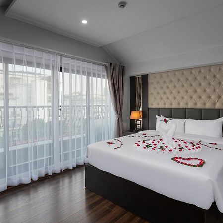Avani Central Hanoi Hotel Exterior photo