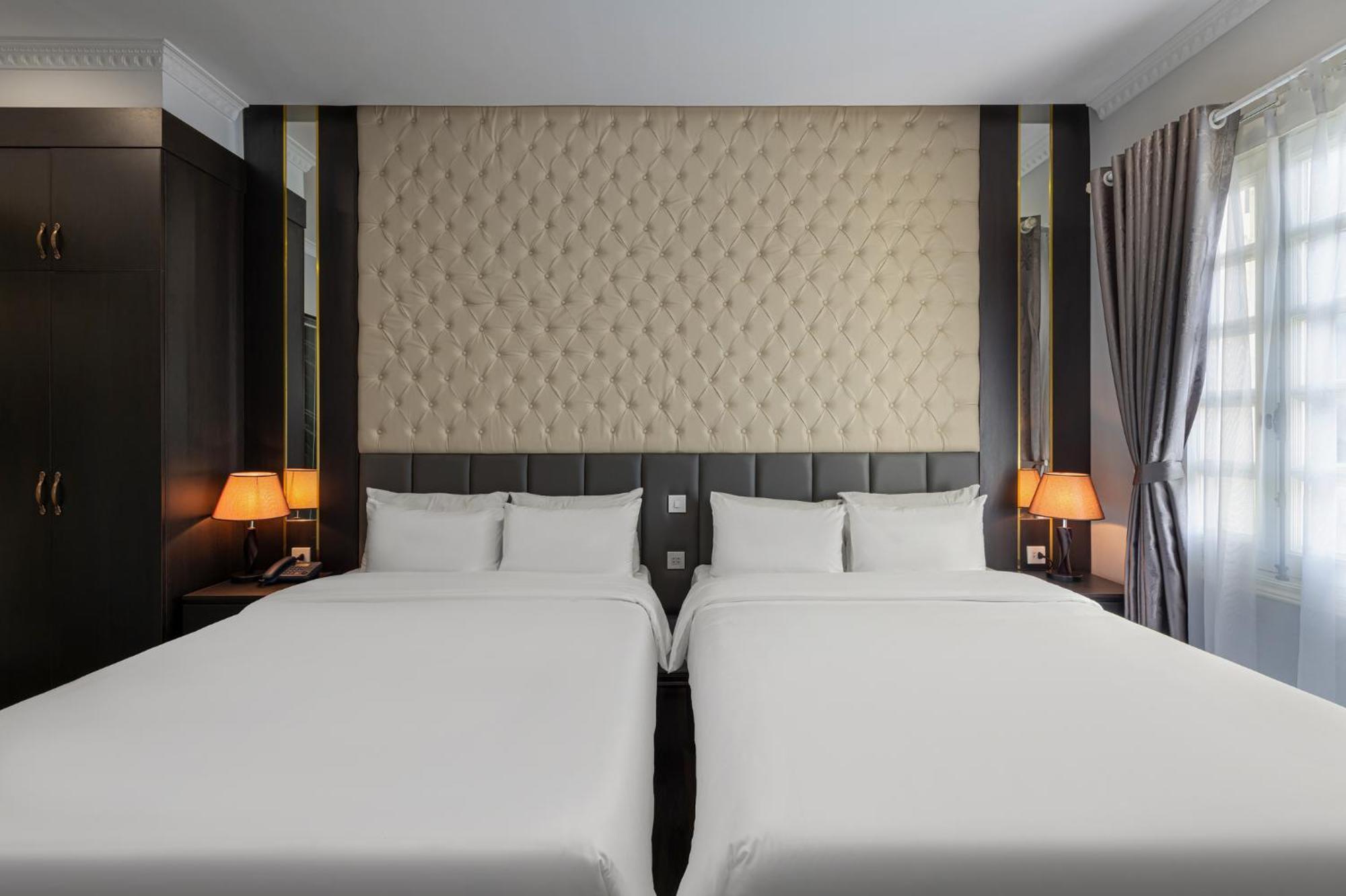 Avani Central Hanoi Hotel Exterior photo