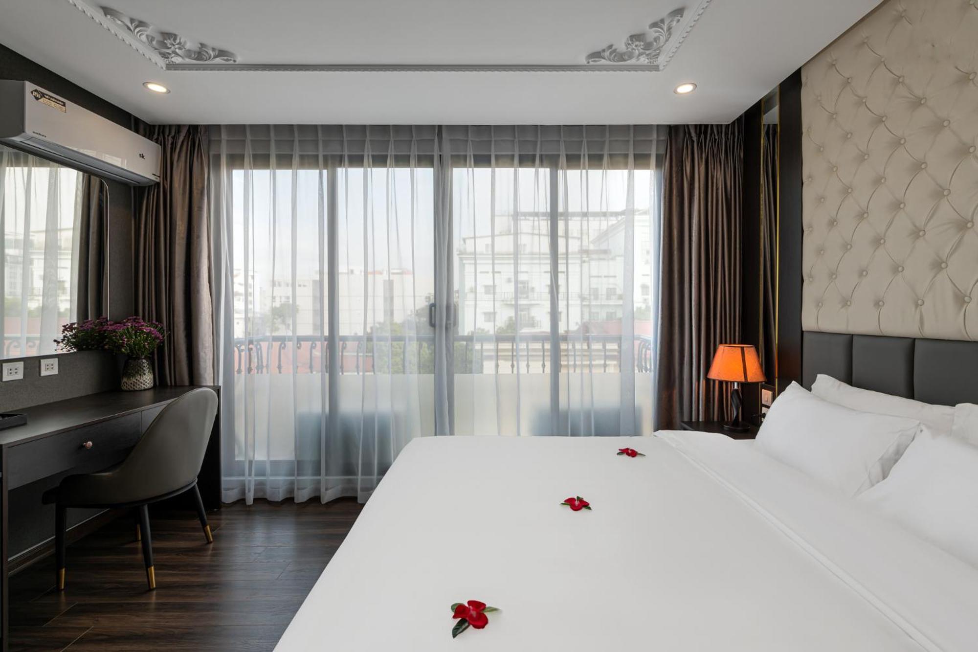 Avani Central Hanoi Hotel Exterior photo